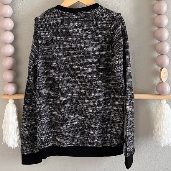 New! Romy & Aksel Sweater - Picture 3 of 5